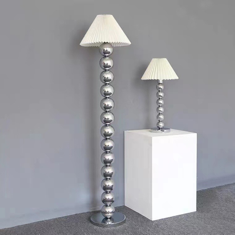 Lights Floor Lamp Ball White 3 Lights Floor Lamp Ball White - Image 3