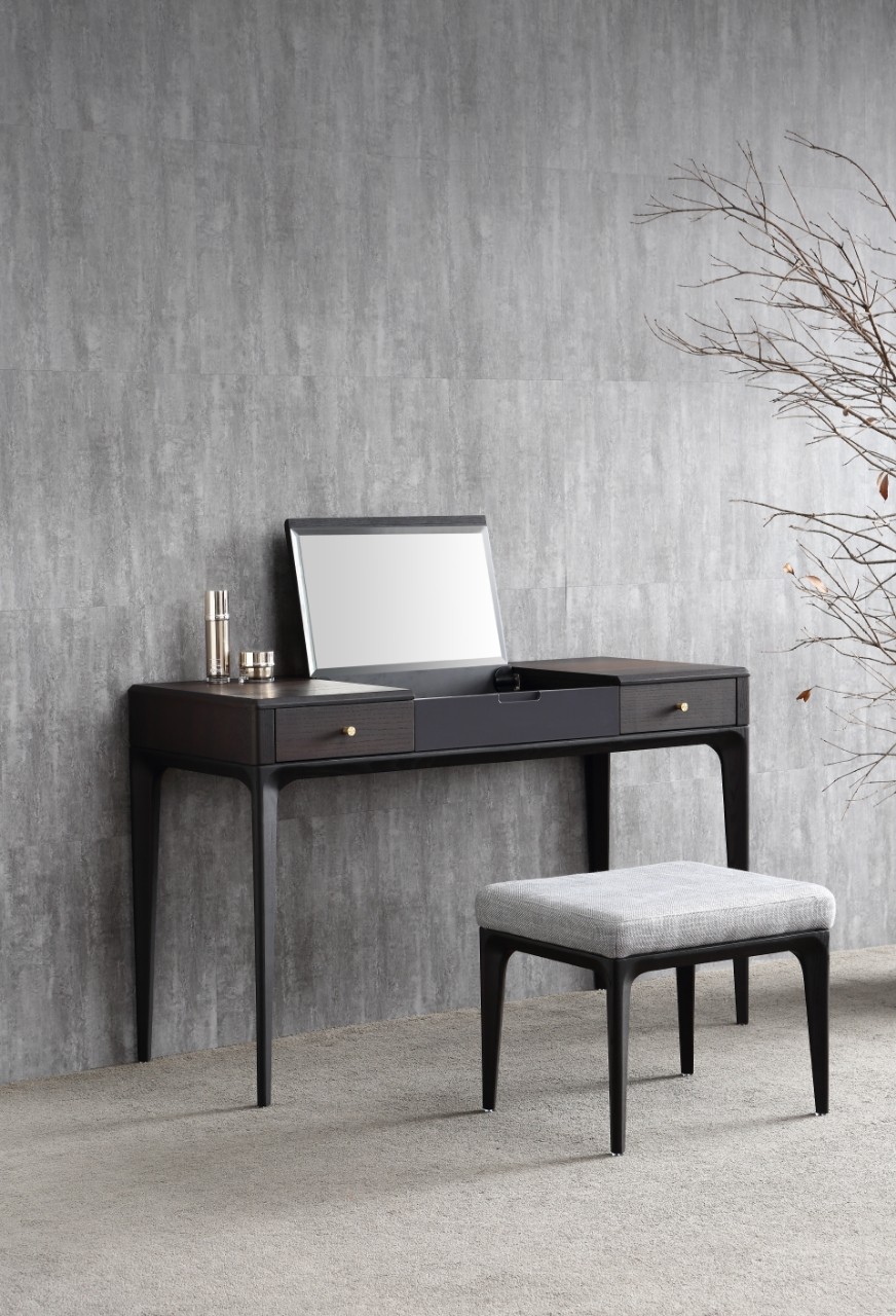 Serenity Dresser