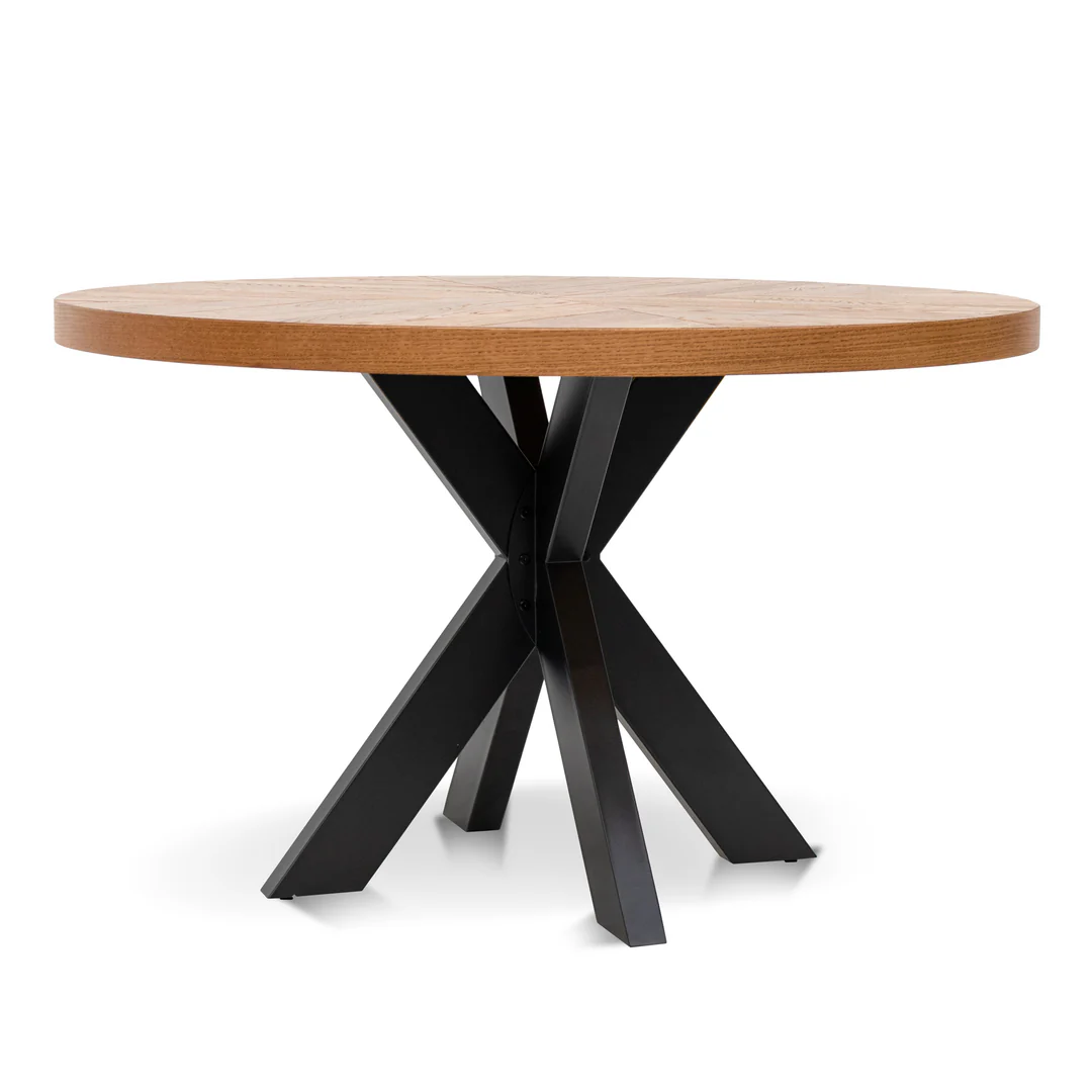 CDT6990-VN 4 Seater Round Dining Table – European Knotty Oak